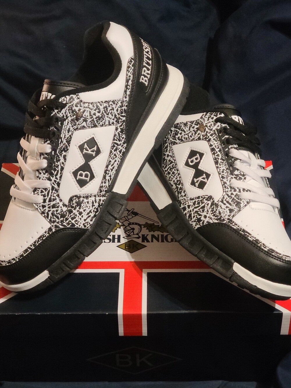 British Knights "Elephant" JD09, New In Original Box! Men 10.5/Women 12
